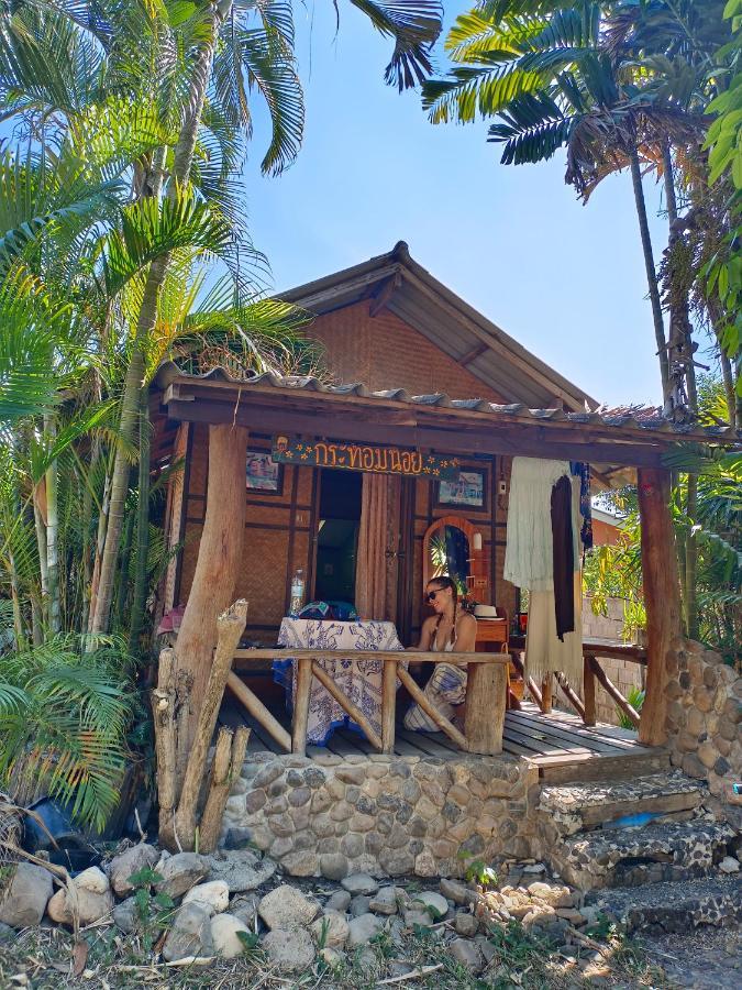 Sunny Tayai 旅馆 Pai